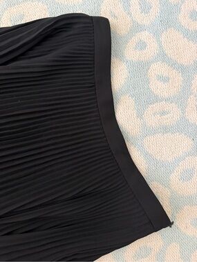 Women's Black Pleated Skater Skirt - Timeless Chic
